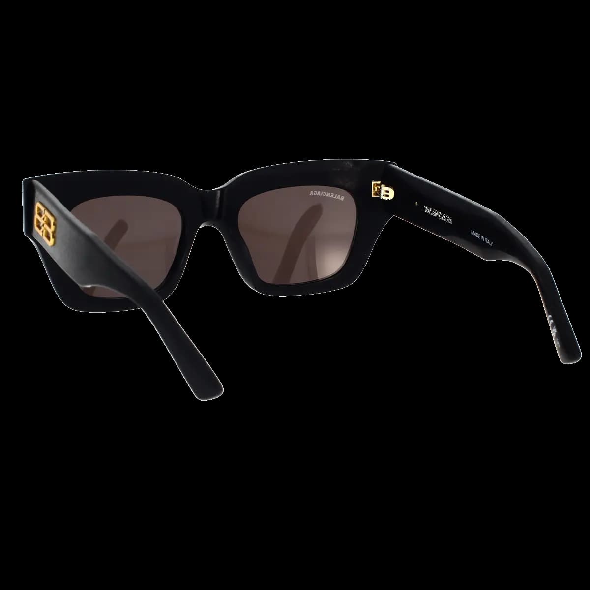 product-889652395852-3