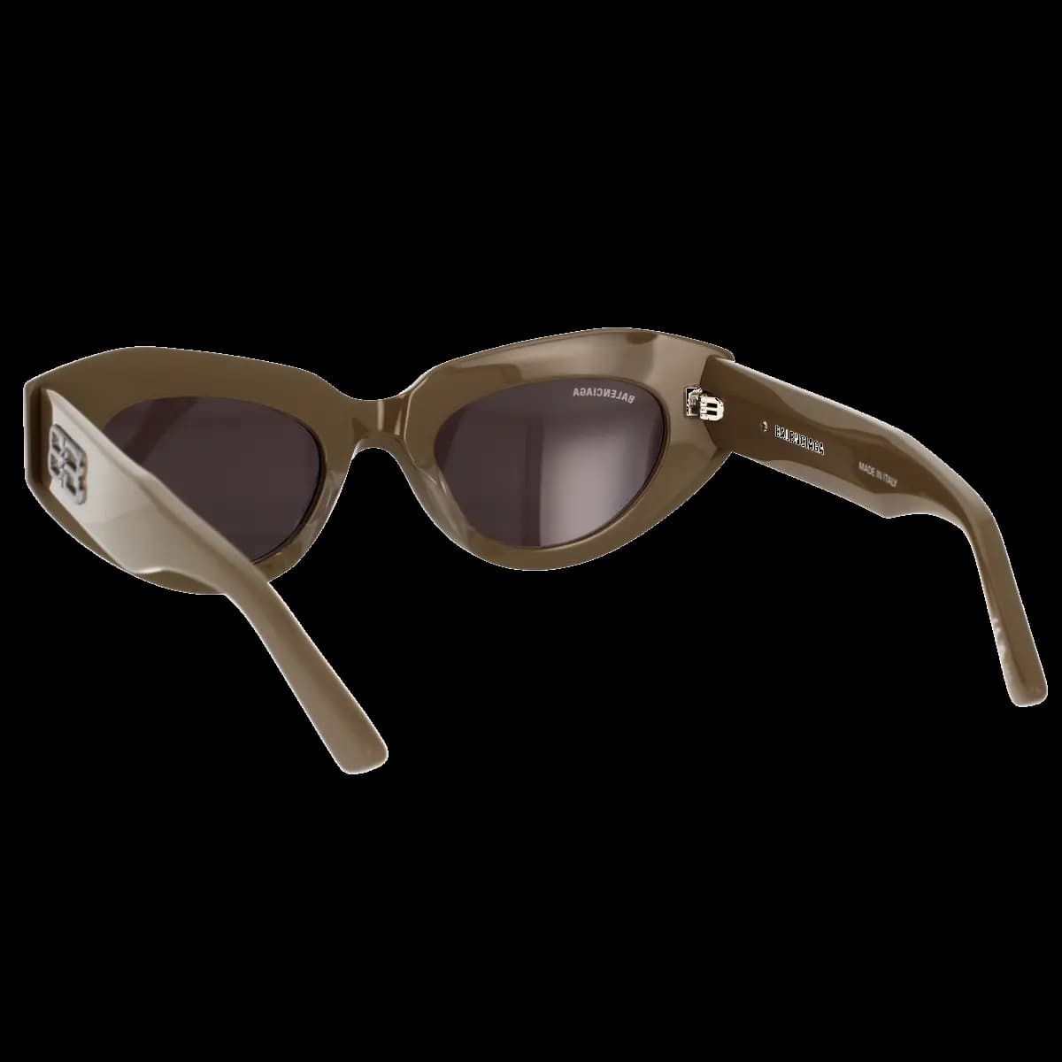 product-889652395937-3