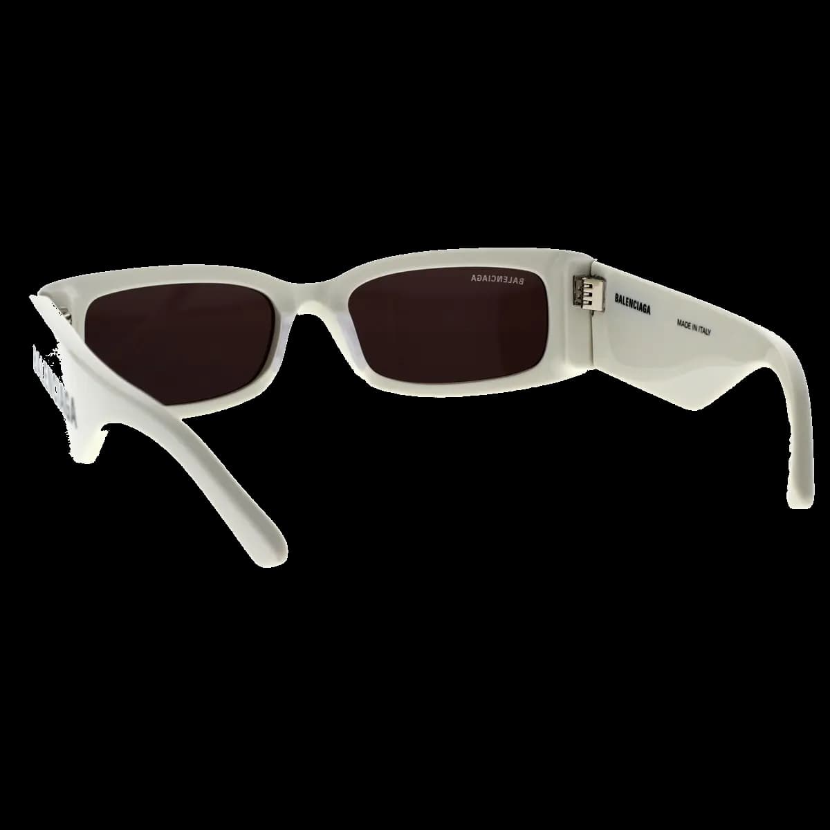 product-889652416724-3