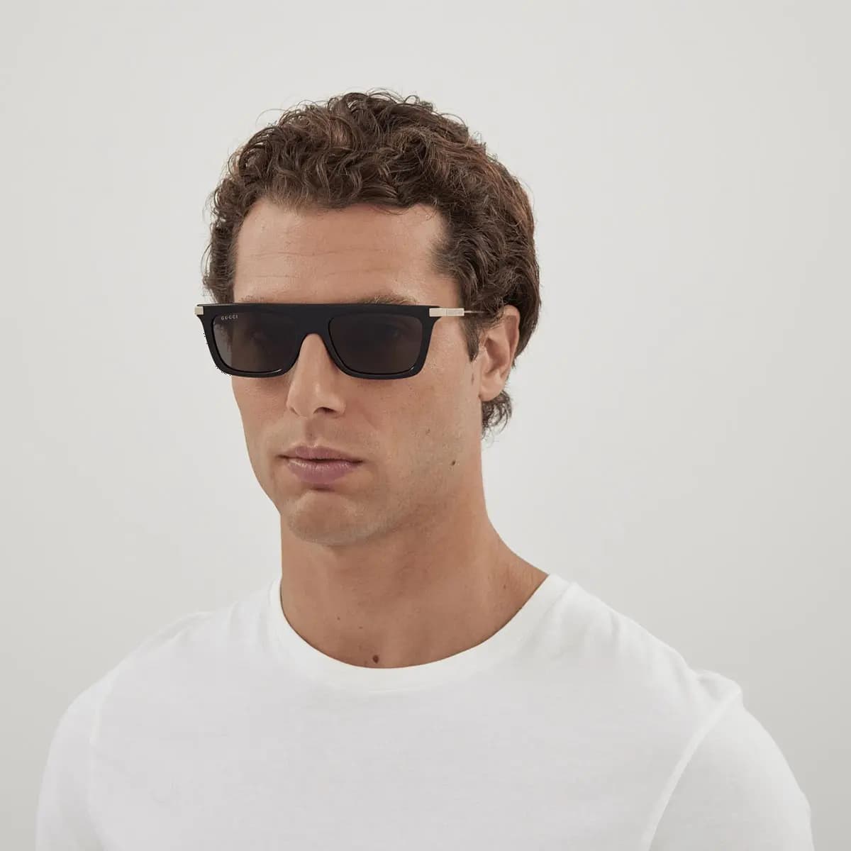 product-889652440590-4