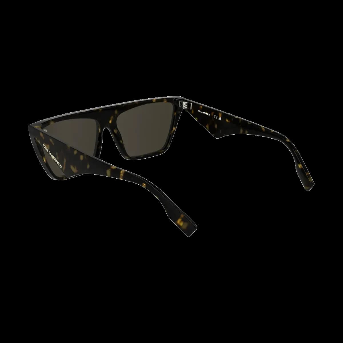 product-883900111386-4