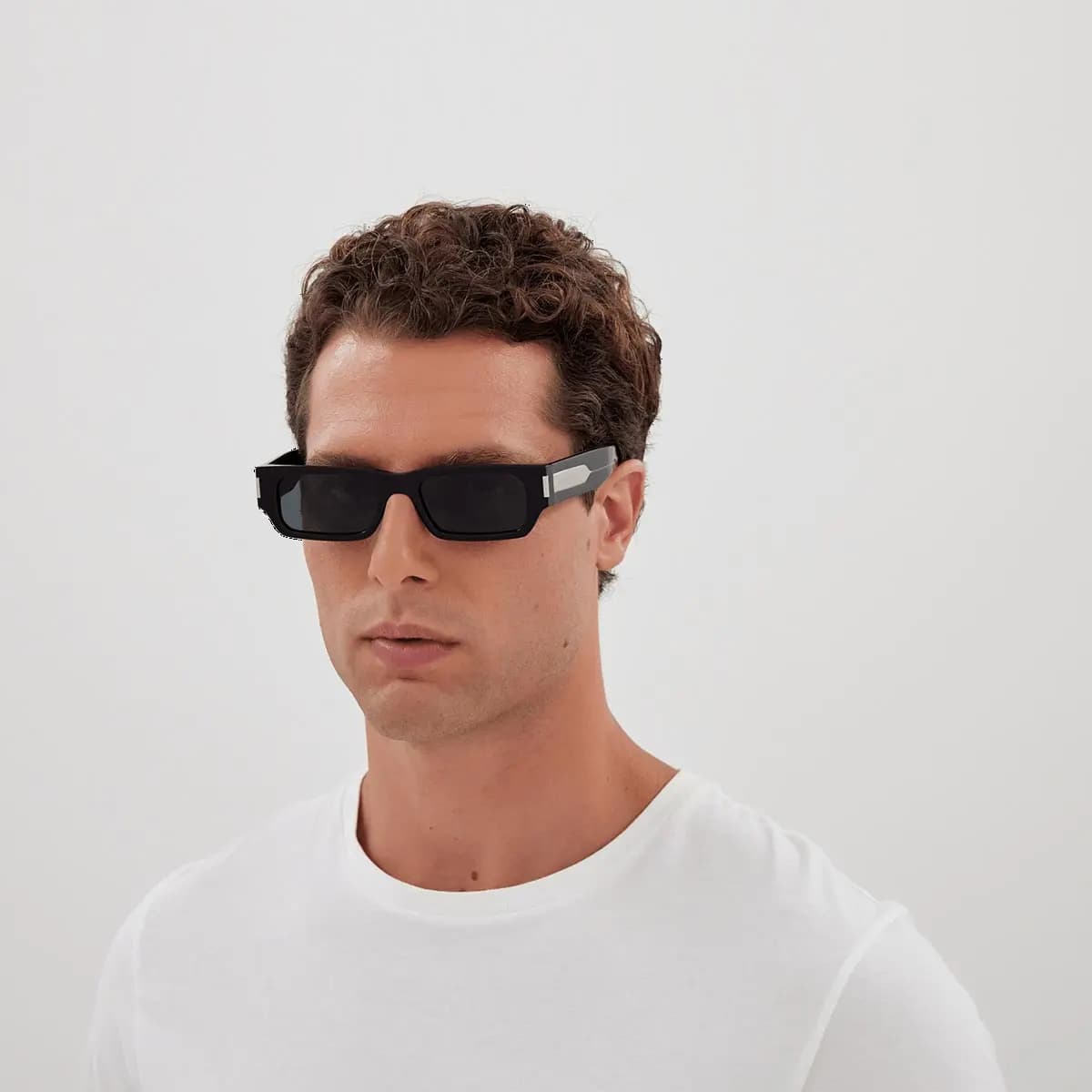 product-889652485294-3